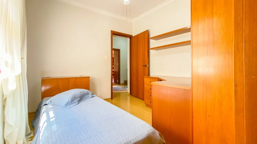 Casa, 5 quartos, 275 m² - Foto 2