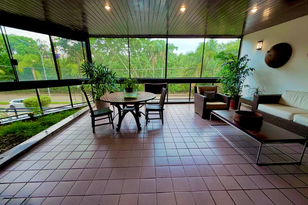 Apartamento, 3 quartos, 209 m² - Foto 1