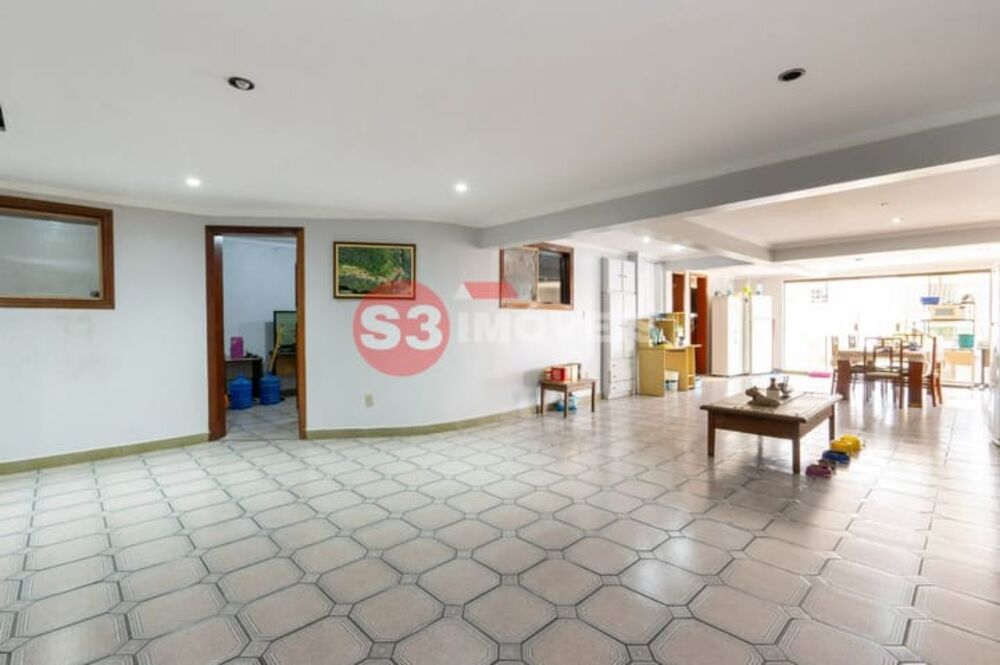 Casa, 5 quartos, 270 m² - Foto 15