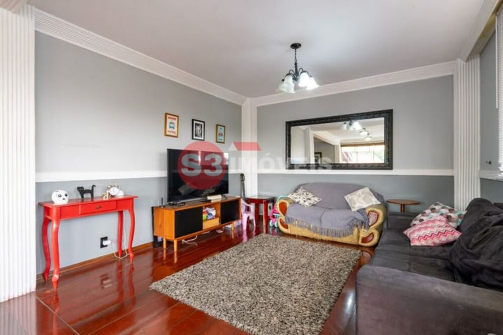 Casa, 5 quartos, 270 m² - Foto 1