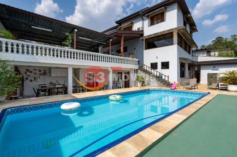 Casa, 5 quartos, 270 m² - Foto 4