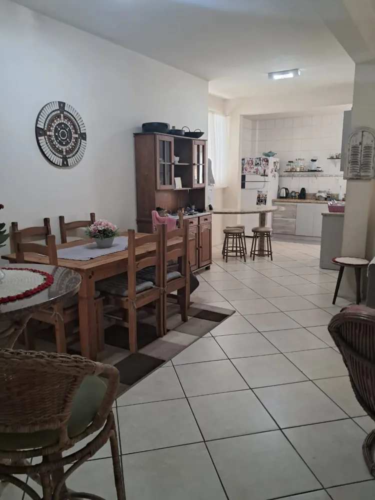 Apartamento, 3 quartos, 106 m² - Foto 2