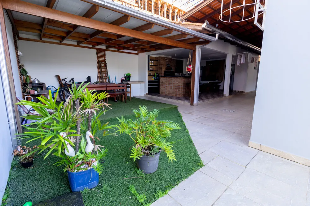 Casa, 3 quartos, 180 m² - Foto 3