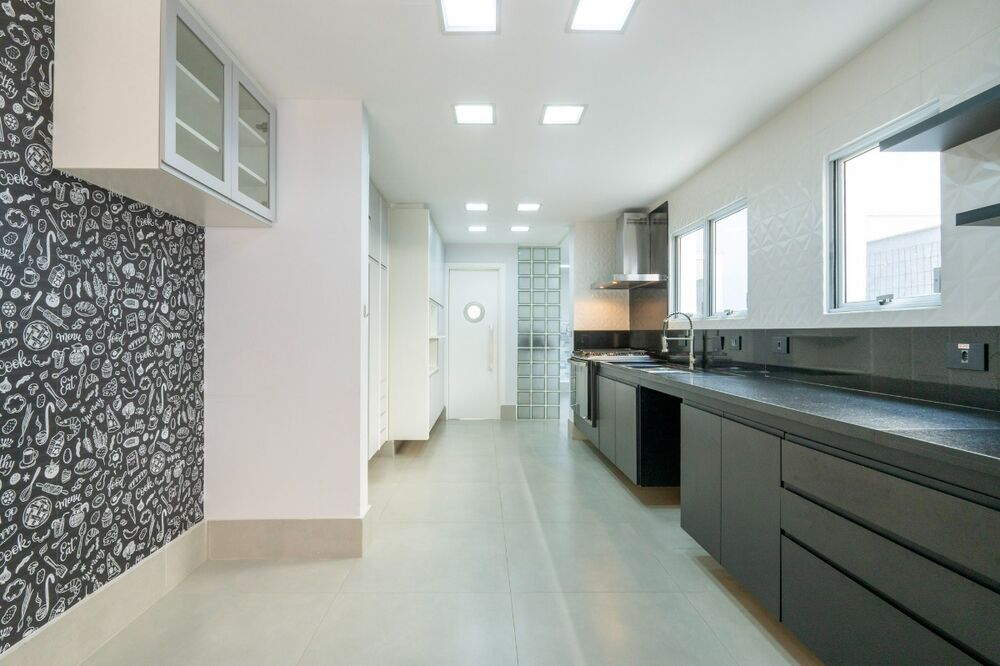 Casa de Condomínio à venda com 4 quartos, 362m² - Foto 11