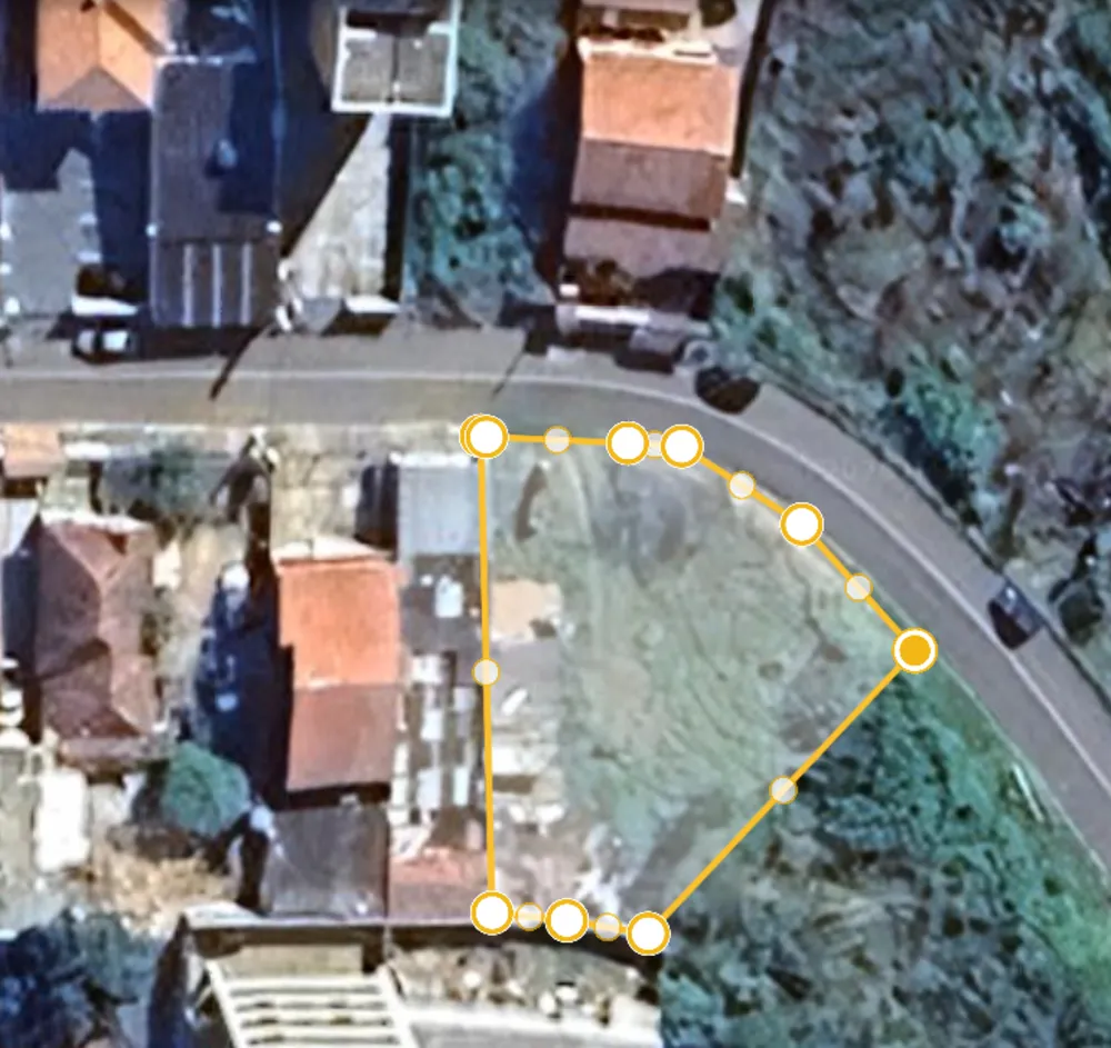 Loteamento e Condomínio, 622 m² - Foto 1
