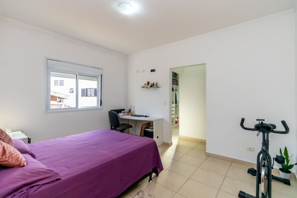 Casa, 3 quartos, 251 m² - Foto 2