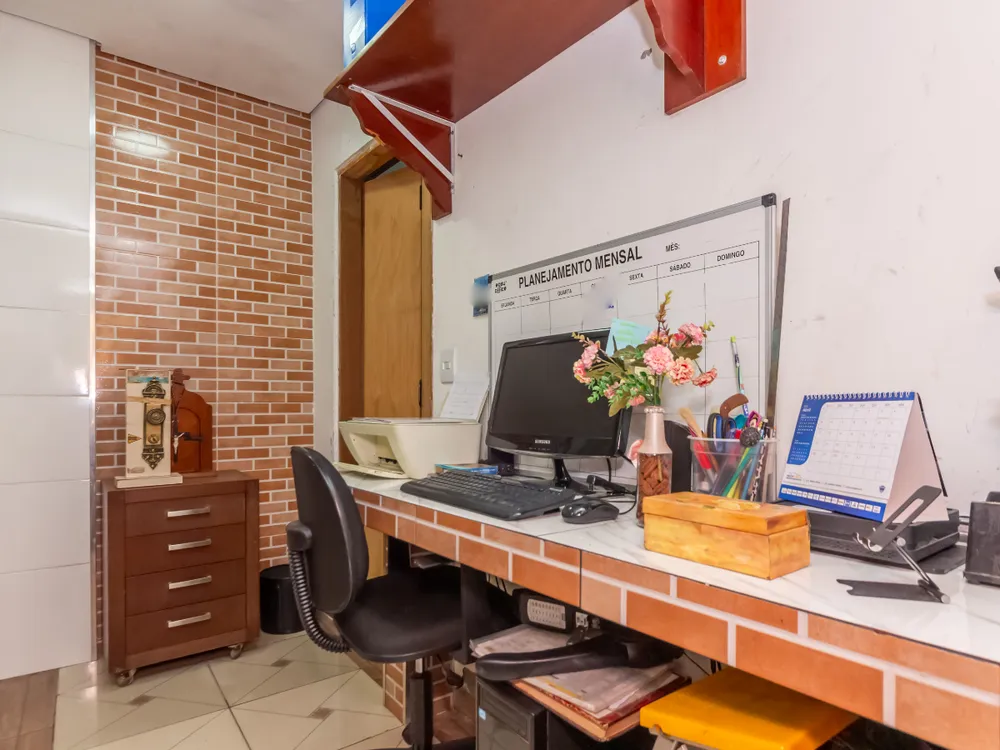 Sobrado, 5 quartos, 200 m² - Foto 2
