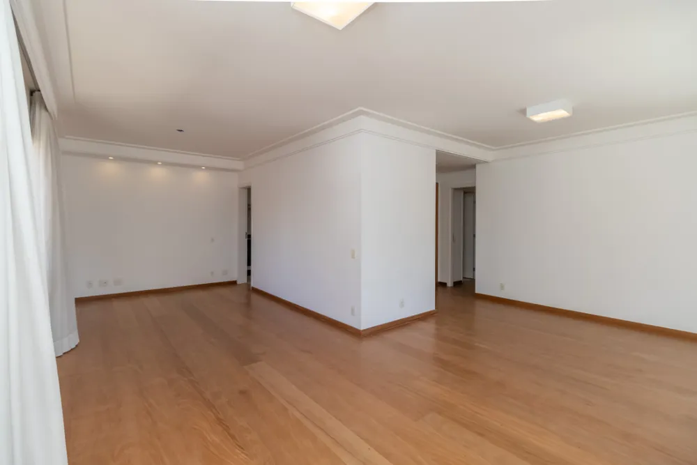 Apartamento, 3 quartos, 137 m² - Foto 1