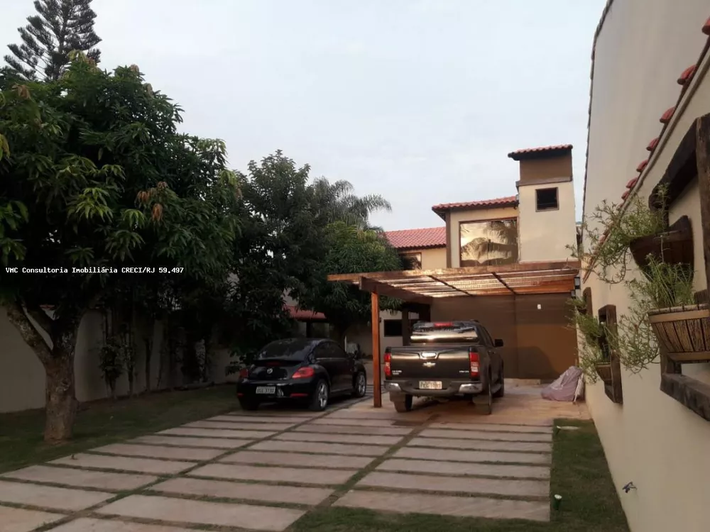 Sobrado, 3 quartos, 223 m² - Foto 1
