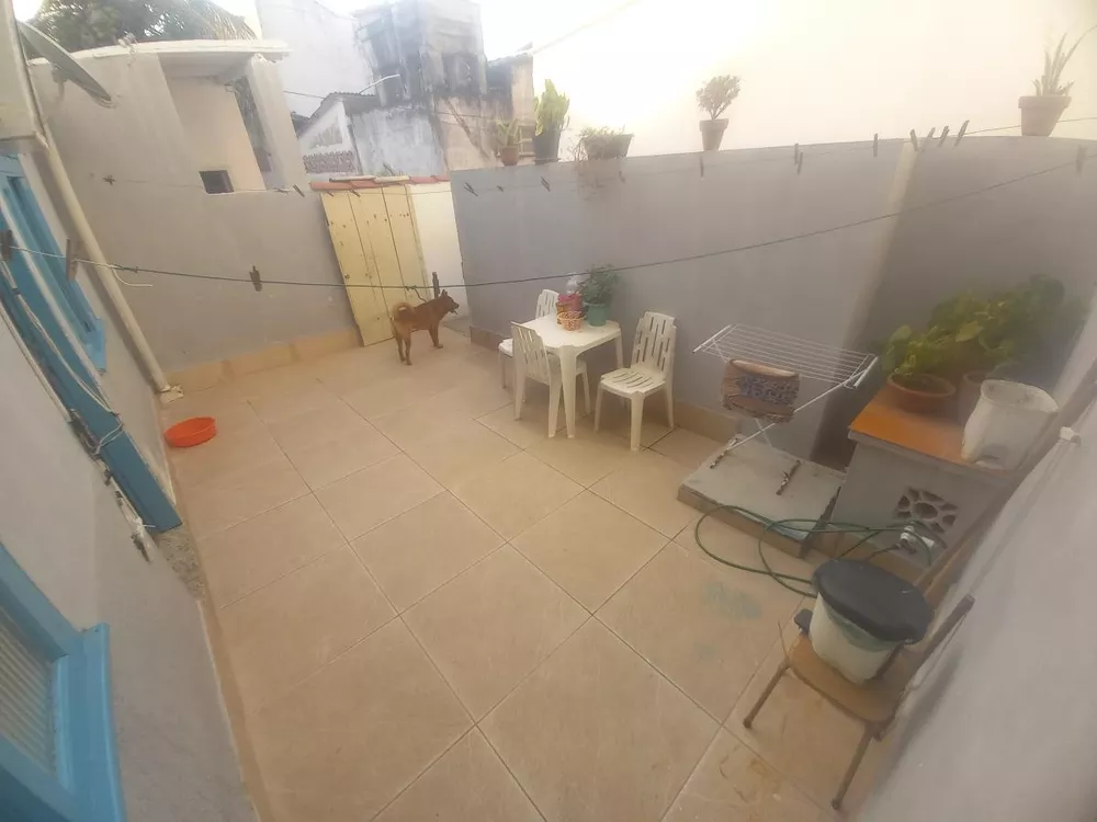 Casa à venda com 2 quartos, 105m² - Foto 4