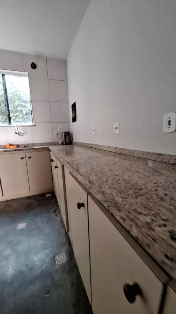 Casa, 4 quartos, 250 m² - Foto 13
