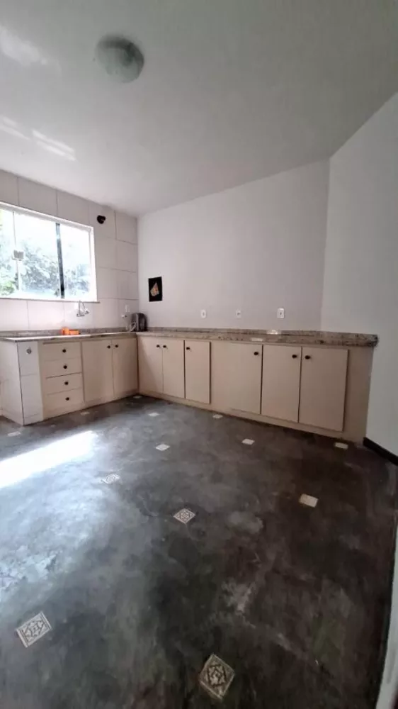 Casa, 4 quartos, 250 m² - Foto 38