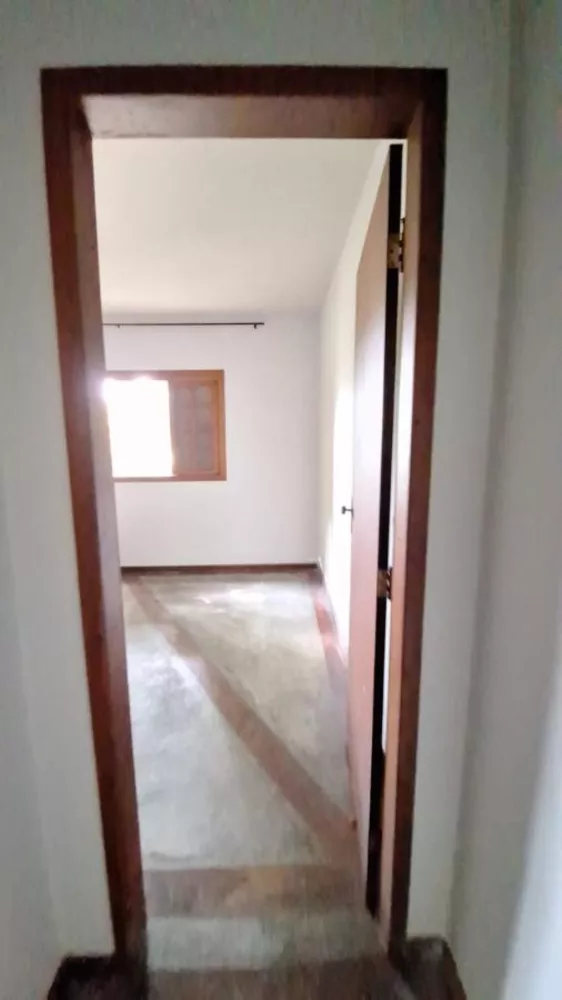 Casa, 4 quartos, 250 m² - Foto 1