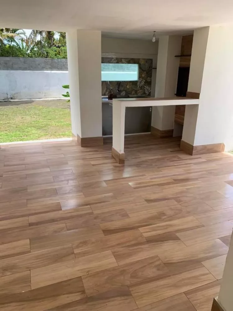 Casa, 3 quartos, 260 m² - Foto 1