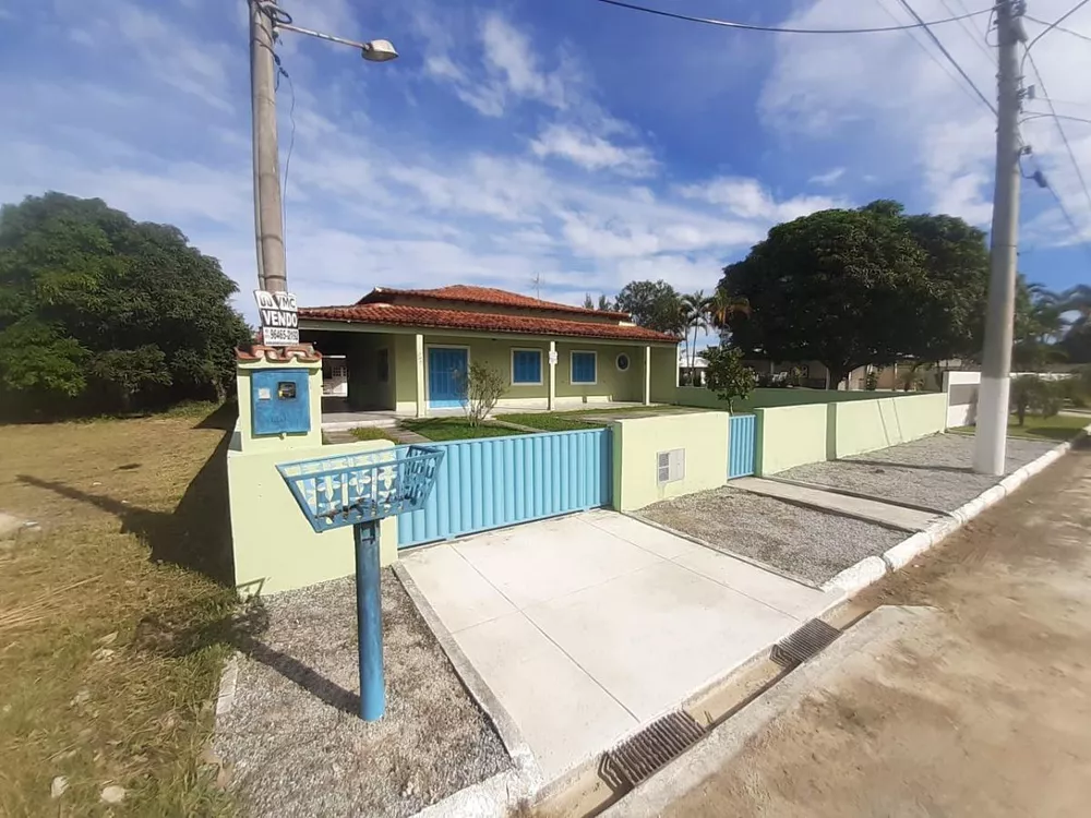 Casa, 4 quartos, 247 m² - Foto 2