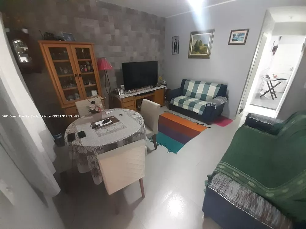 Casa à venda com 4 quartos, 240m² - Foto 8