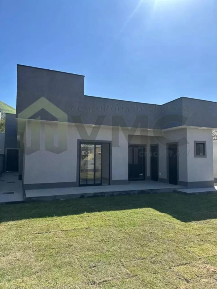 Casa, 3 quartos, 156 m² - Foto 1