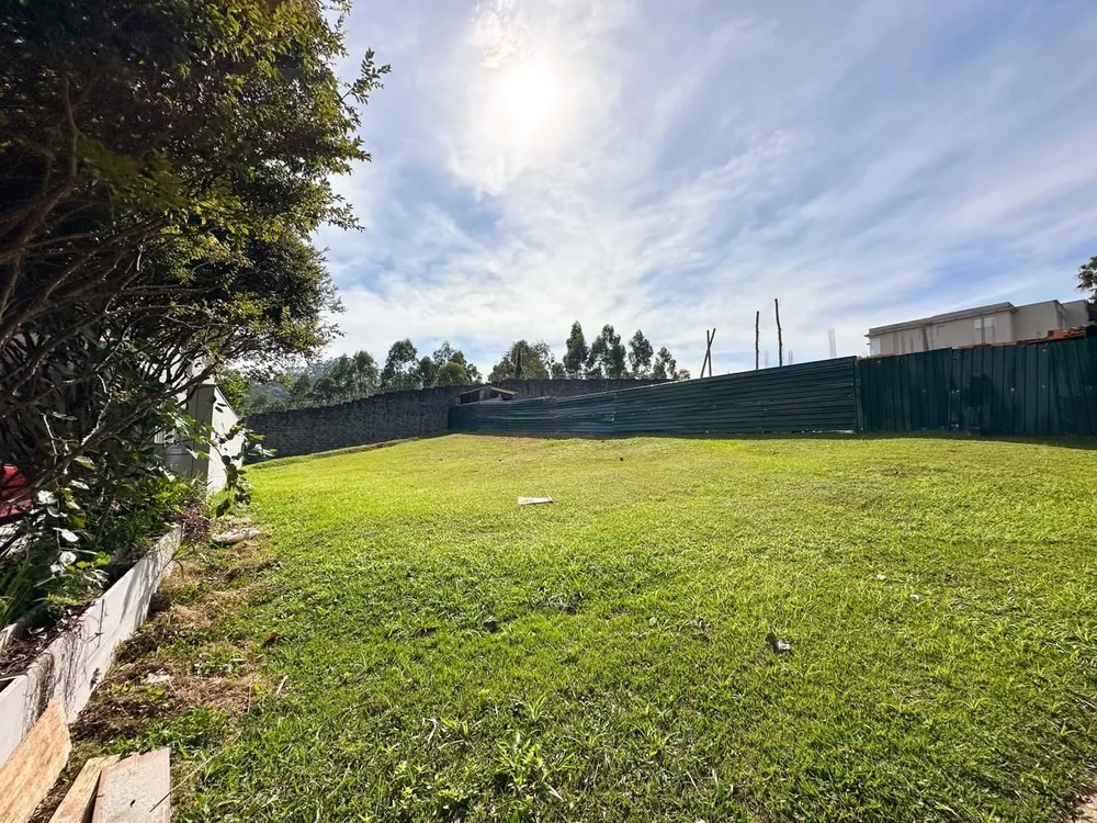Loteamento e Condomínio, 521 m² - Foto 1
