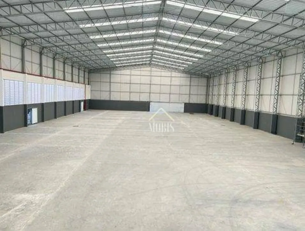 Depósito-Galpão, 3400 m² - Foto 1