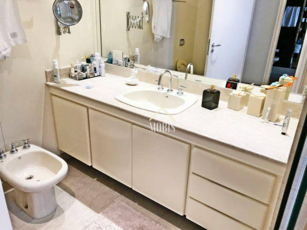 Apartamento, 3 quartos, 261 m² - Foto 4