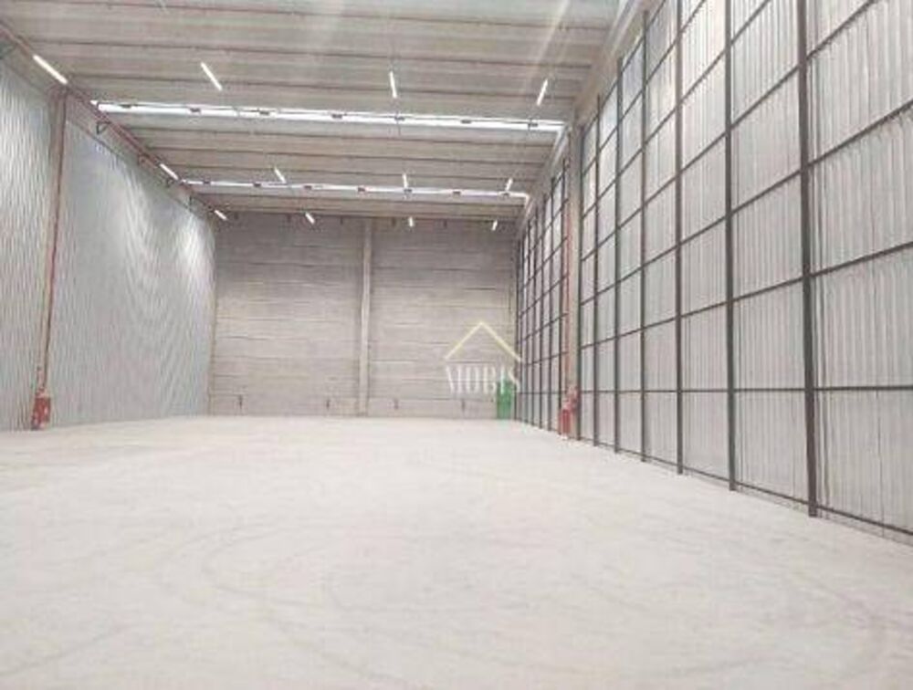Depósito-Galpão-Armazém para alugar, 1192m² - Foto 2