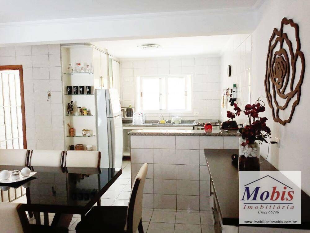 Sobrado, 4 quartos, 196 m² - Foto 6