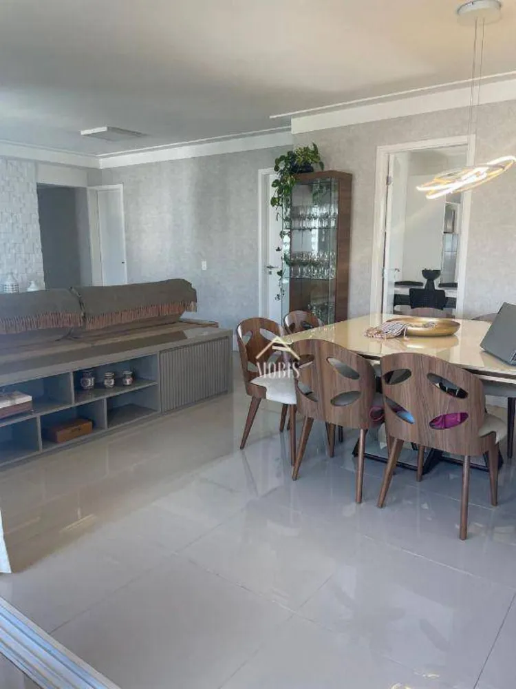 Apartamento, 3 quartos, 128 m² - Foto 2