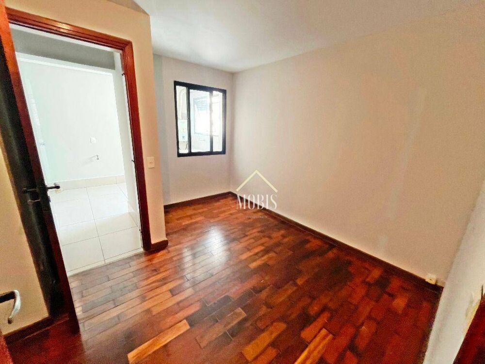 Apartamento, 4 quartos, 230 m² - Foto 2