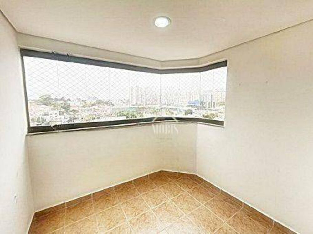 Apartamento à venda com 3 quartos, 106m² - Foto 1
