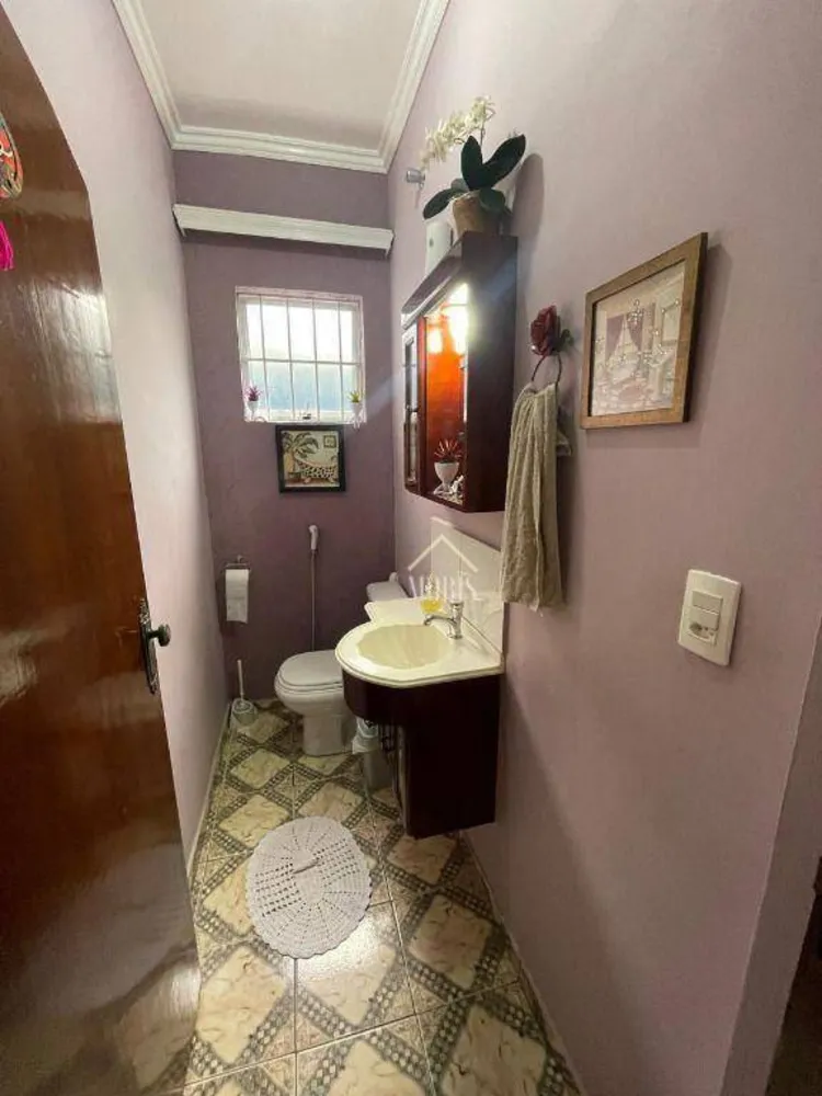 Sobrado, 4 quartos, 215 m² - Foto 1