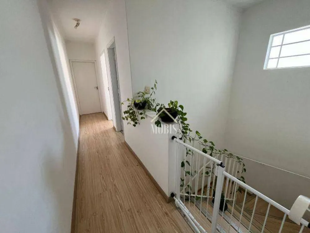 Sobrado, 3 quartos, 213 m² - Foto 1