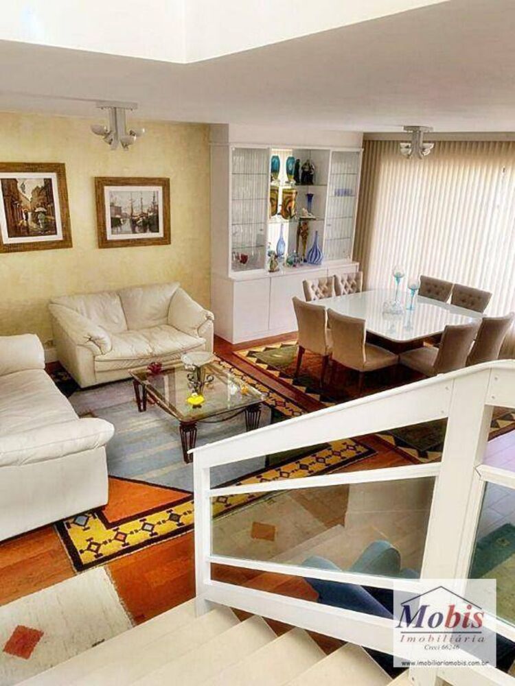Sobrado, 3 quartos, 249 m² - Foto 1