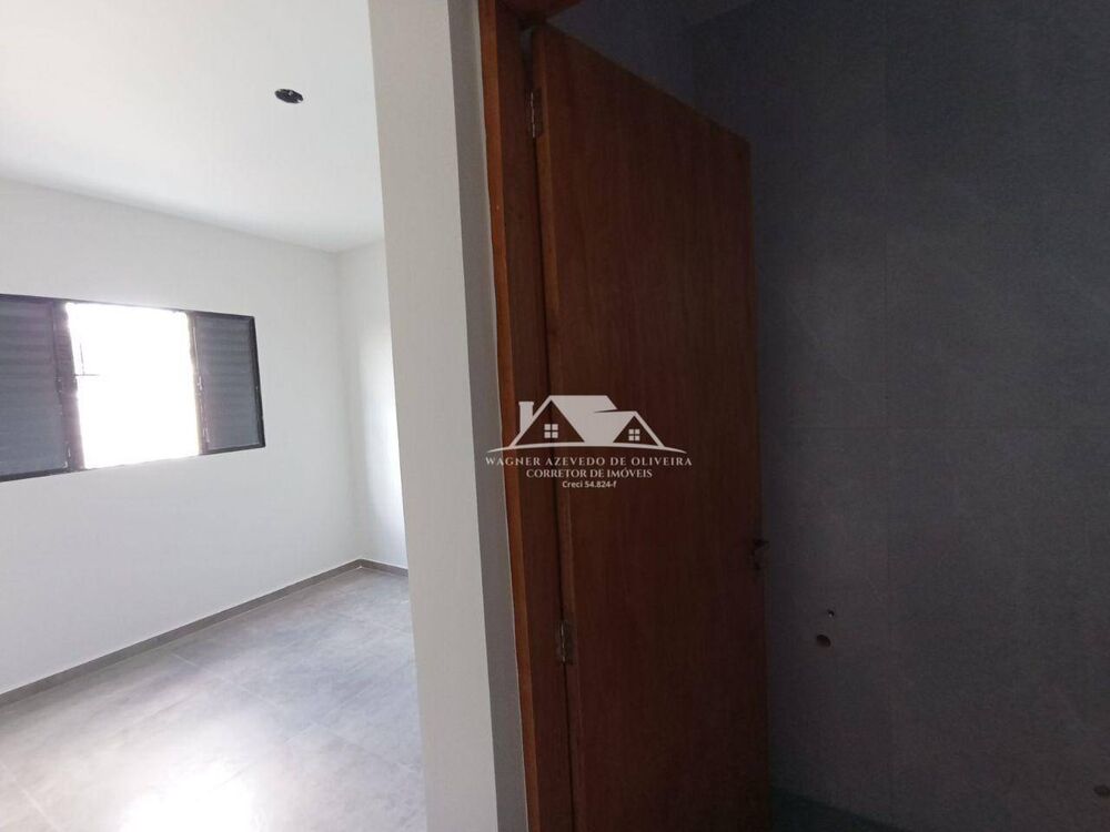 Casa à venda com 2 quartos, 59m² - Foto 11