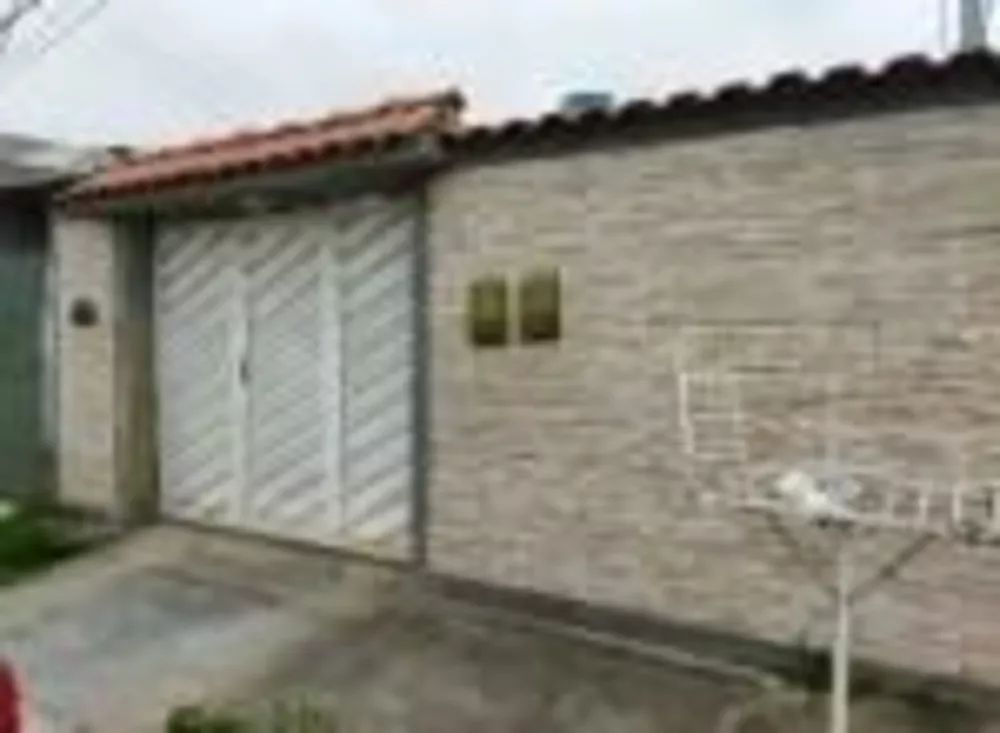 Casa à venda com 2 quartos, 180m² - Foto 1