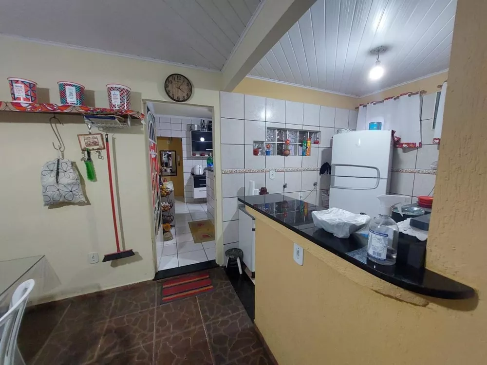 Casa, 3 quartos, 200 m² - Foto 14