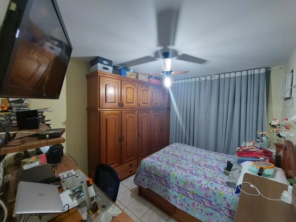 Casa à venda com 3 quartos, 200m² - Foto 8