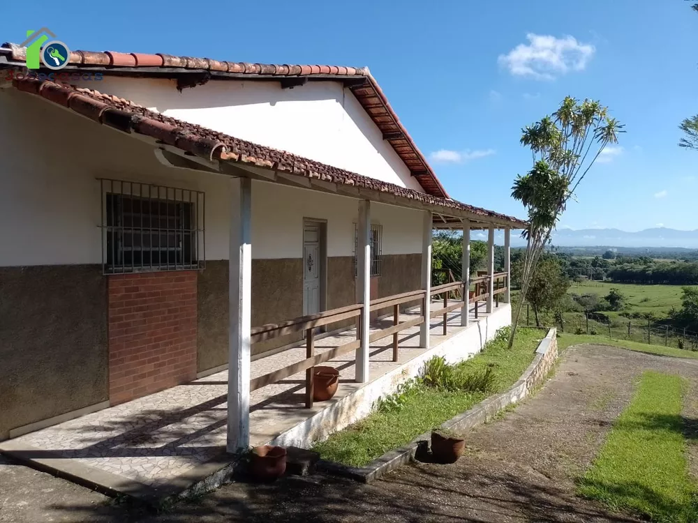 Fazenda à venda com 3 quartos - Foto 1