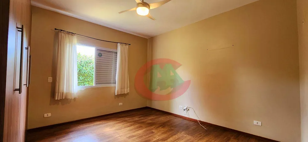Chácara, 3 quartos, 1170 m² - Foto 1