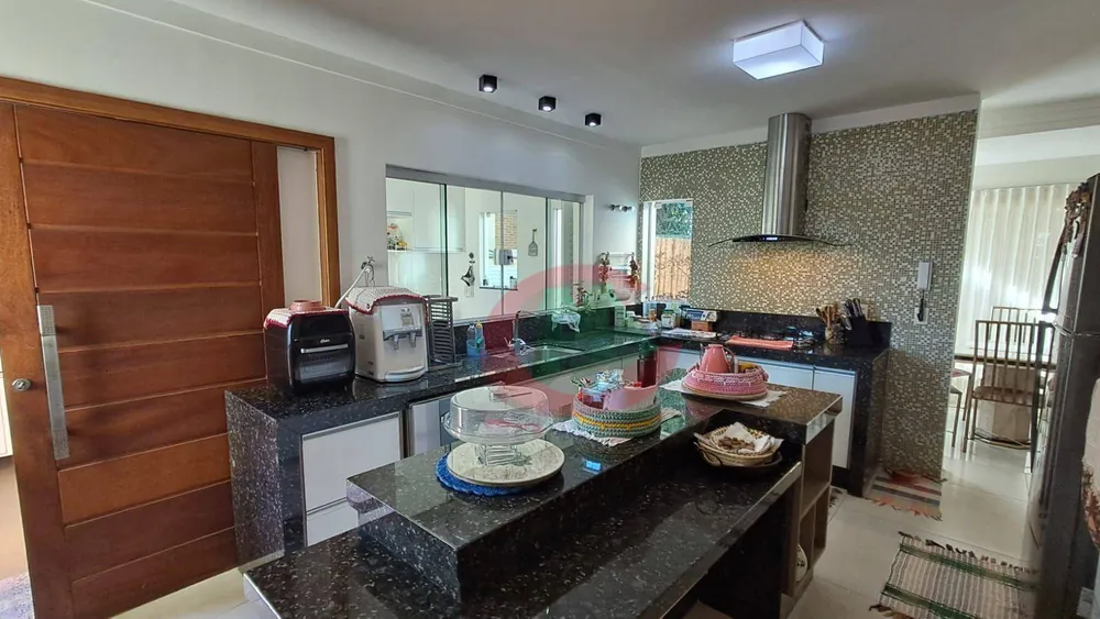 Chácara, 3 quartos, 1000 m² - Foto 5