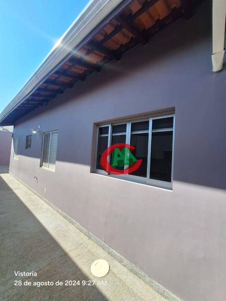 Casa à venda com 3 quartos, 140m² - Foto 4