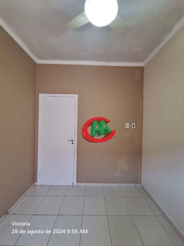 Casa à venda com 3 quartos, 140m² - Foto 8