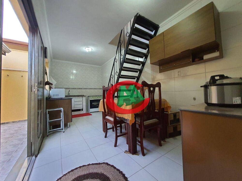 Casa à venda com 3 quartos, 224m² - Foto 18