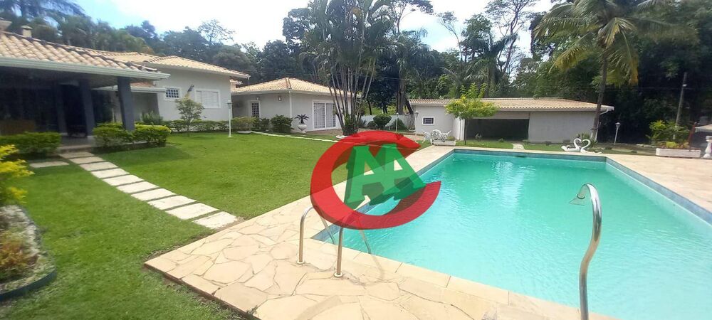 Chácara à venda com 4 quartos, 387m² - Foto 2