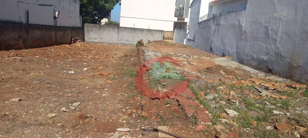 Terreno, 180 m² - Foto 2