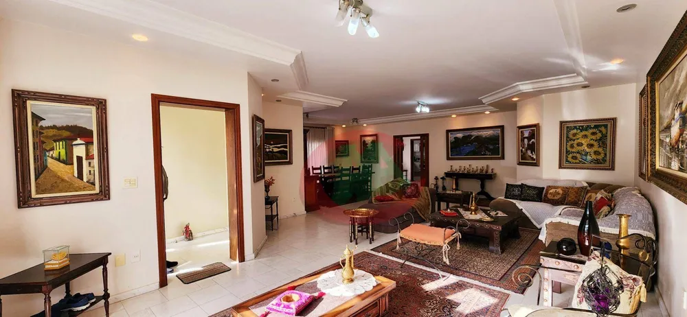 Sobrado, 5 quartos, 390 m² - Foto 1