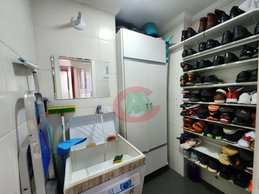 Apartamento, 3 quartos, 188 m² - Foto 2