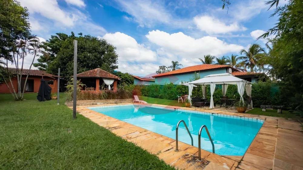 Chácara, 5 quartos, 3000 m² - Foto 1