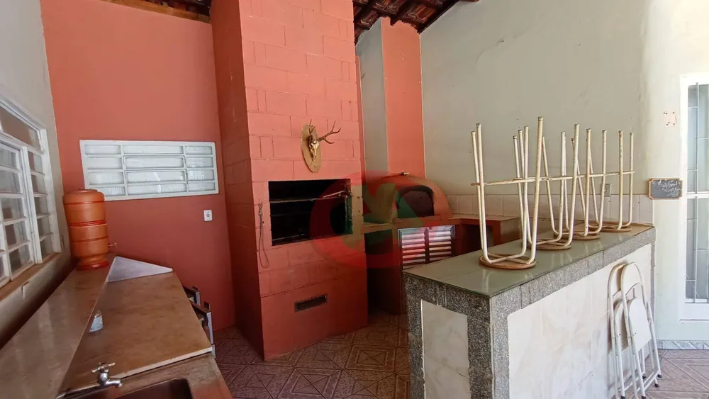 Chácara, 3 quartos, 1000 m² - Foto 1