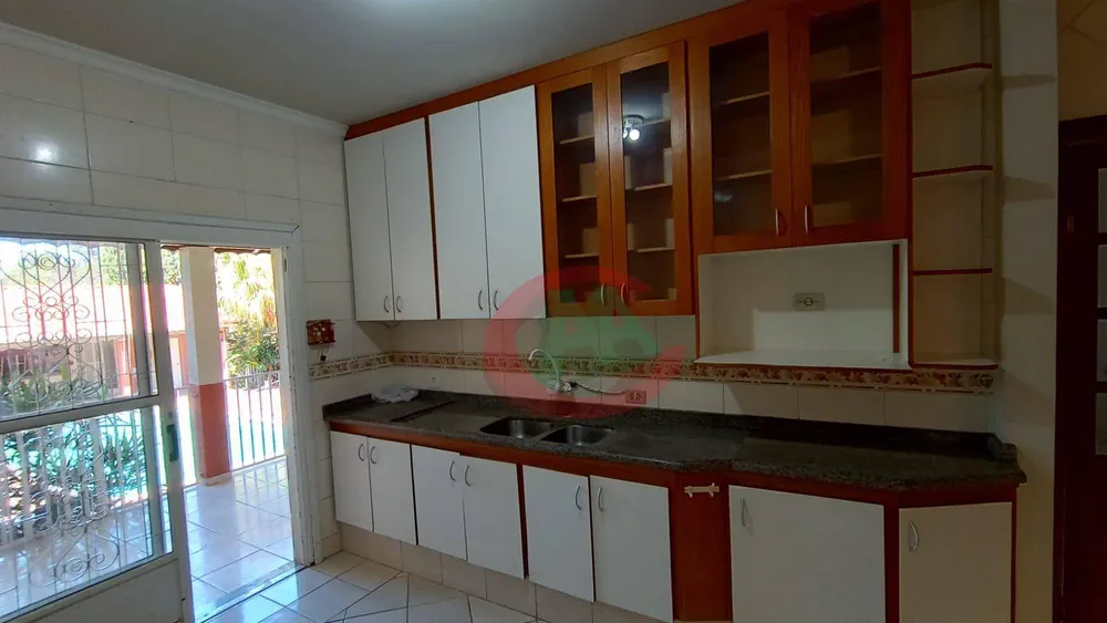 Chácara, 3 quartos, 1000 m² - Foto 12
