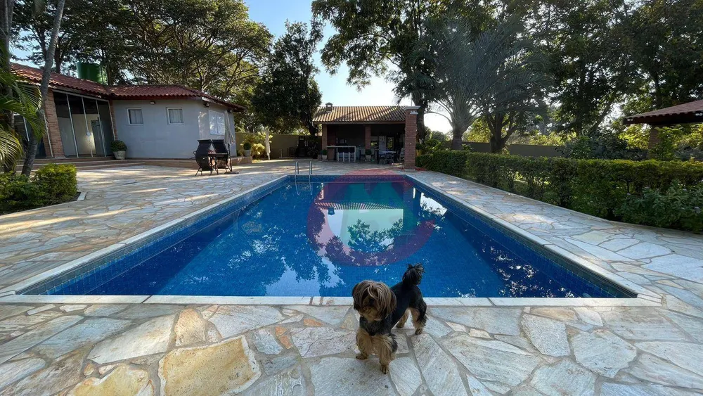 Chácara, 4 quartos, 5000 m² - Foto 1